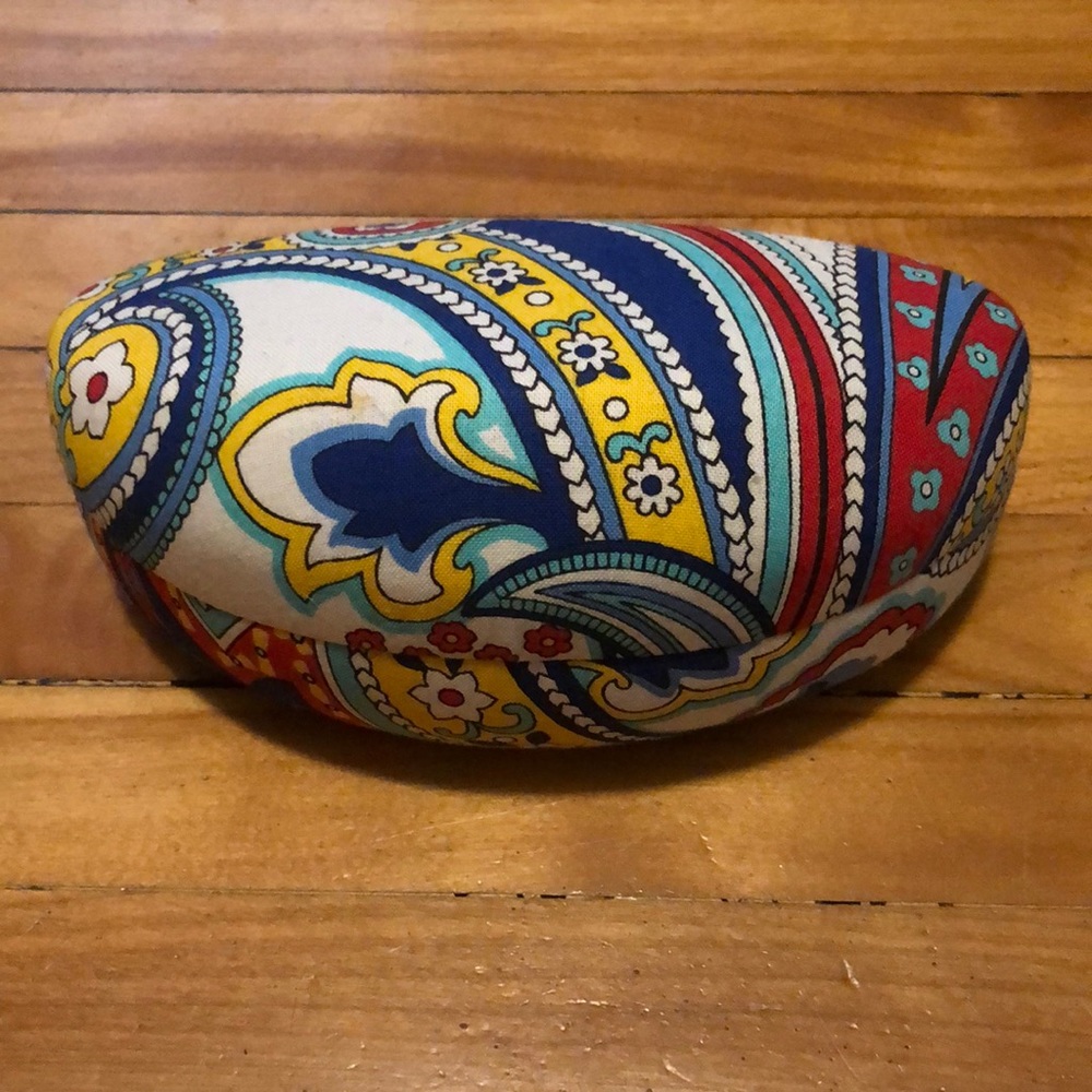Very Bradley Sunglass Case!